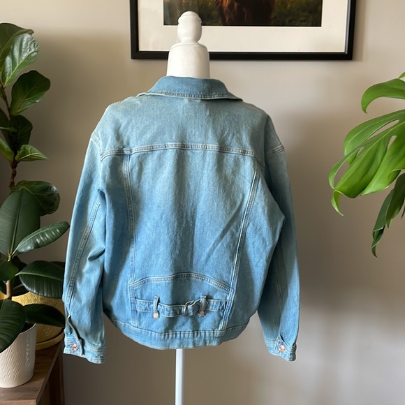 Pilcro Boyfriend Denim Jacket - Picture 4 of 9
